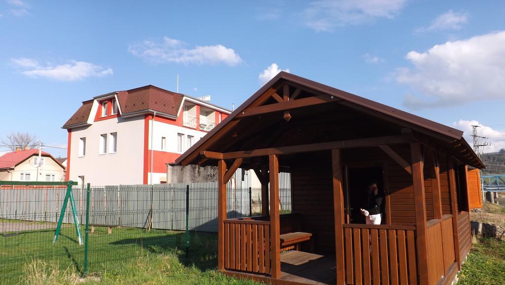 Guest House Penzión Fortuna Tvrdosin Exterior foto
