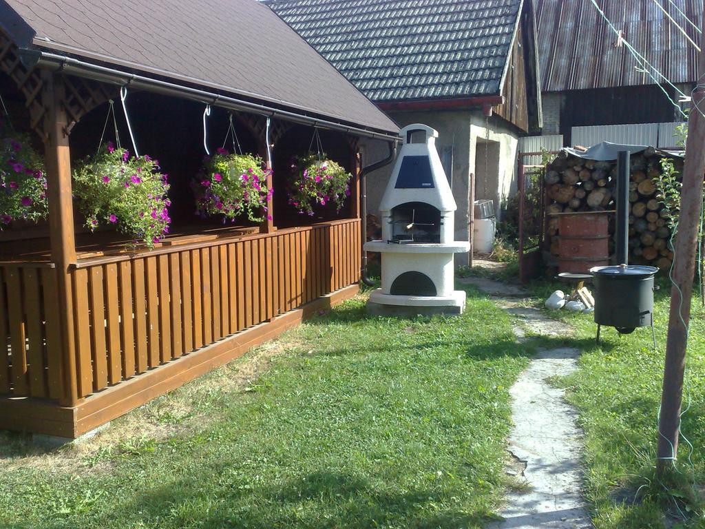 Guest House Penzión Fortuna Tvrdosin Exterior foto
